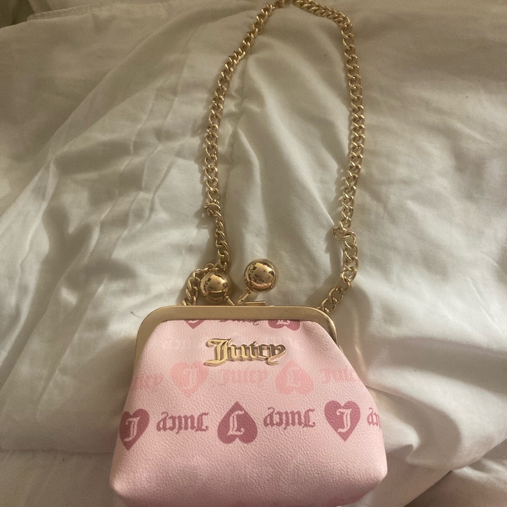 Juicy coin purse with chain